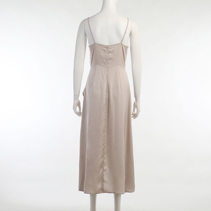 Robe élégante avec fente