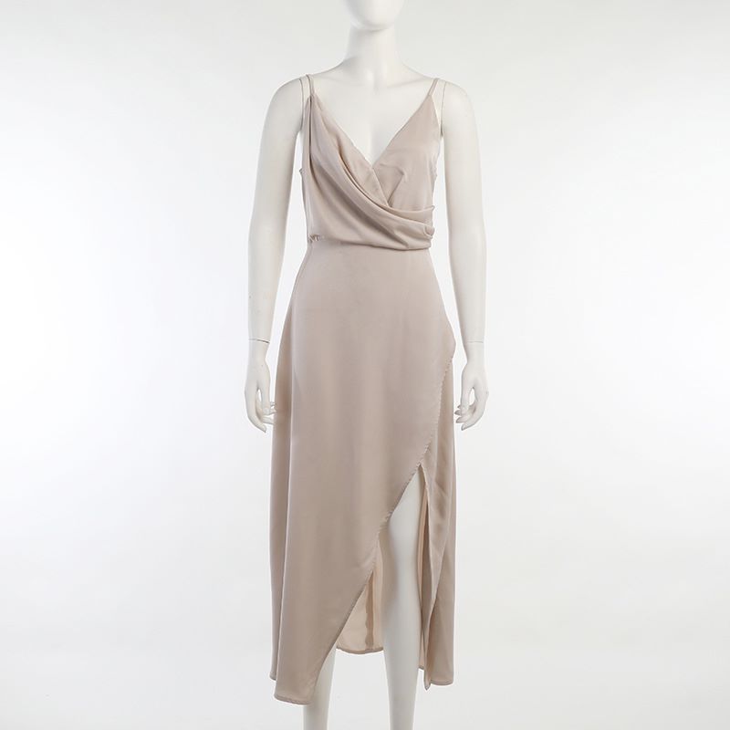 Robe élégante avec fente