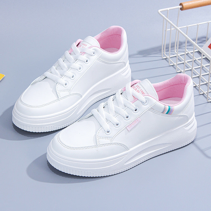 Chaussures de ville décontractées Bellanor, look urbain chic.